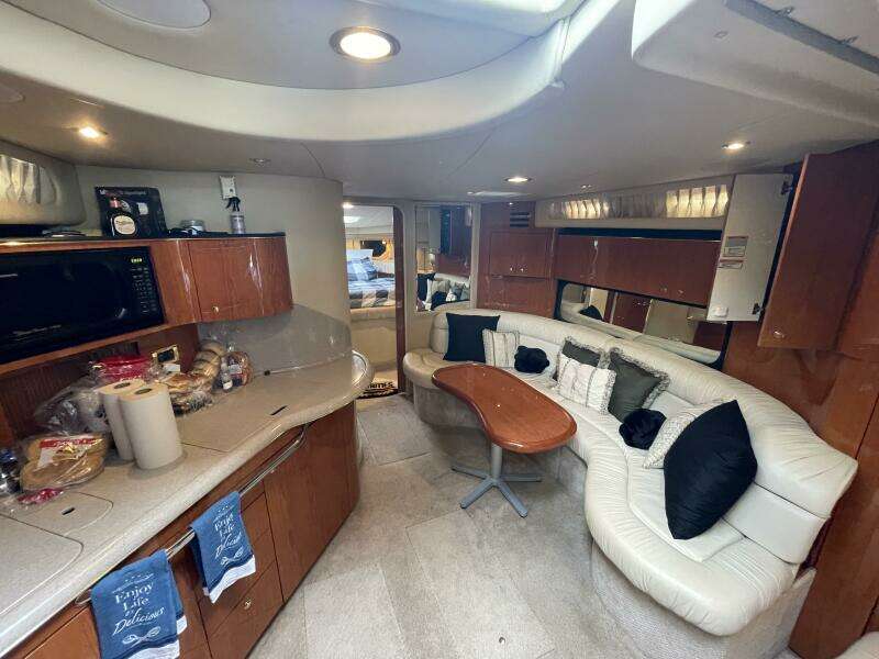 Priorities 38ft Sea Ray Yacht For Sale