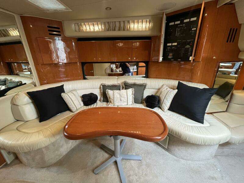 Priorities 38ft Sea Ray Yacht For Sale