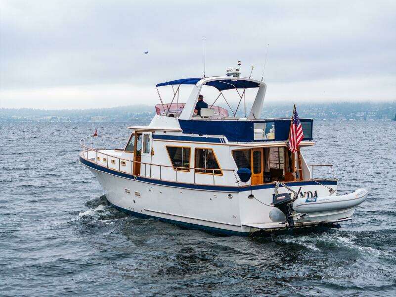 Jumanda 45ft CHB Yacht For Sale