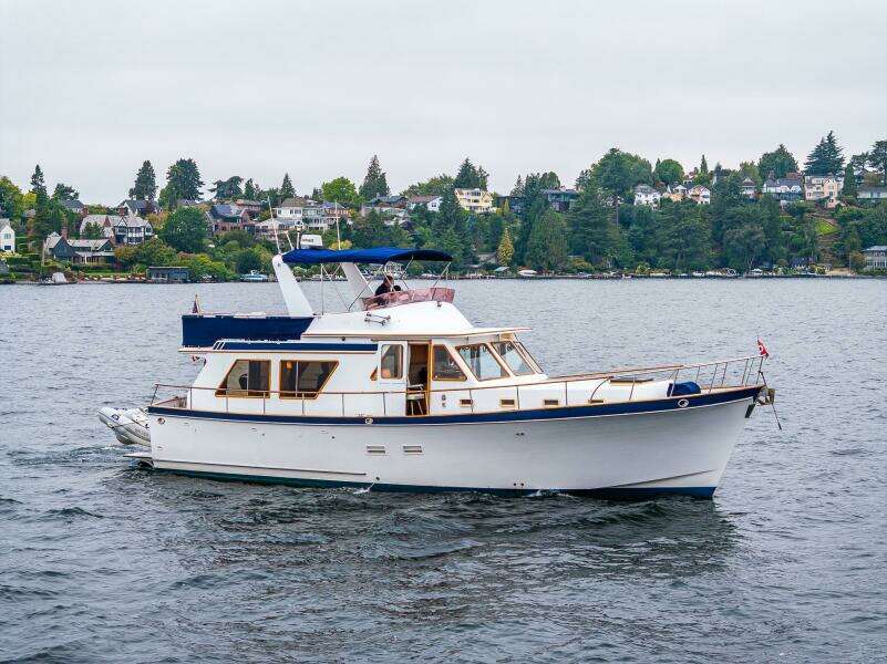 Jumanda 45ft CHB Yacht For Sale