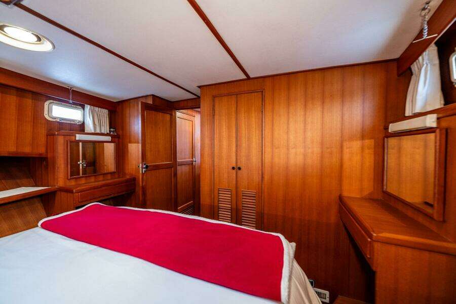 Jumanda 45ft CHB Yacht For Sale