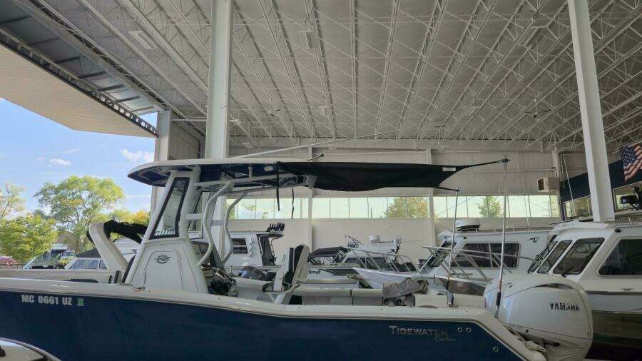 27ft Tidewater Yacht For Sale