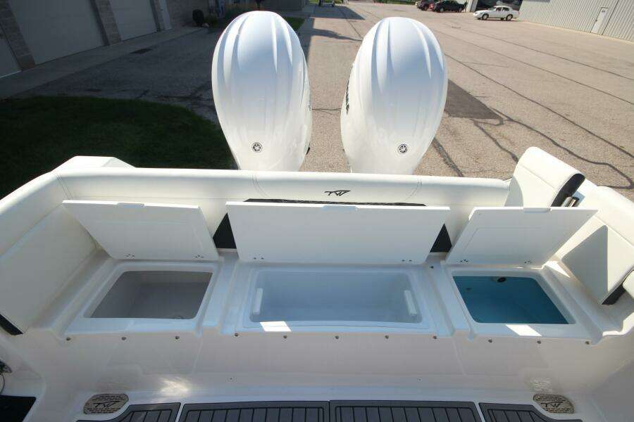27ft Tidewater Yacht For Sale