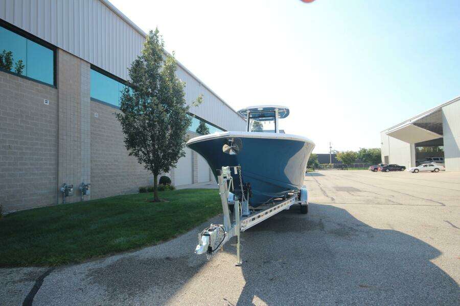 27ft Tidewater Yacht For Sale