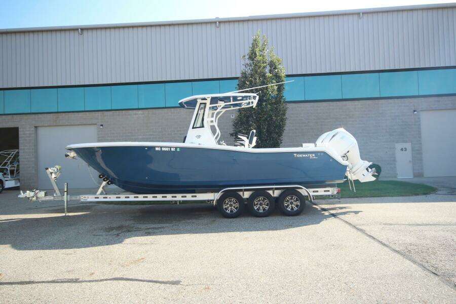 27ft Tidewater Yacht For Sale