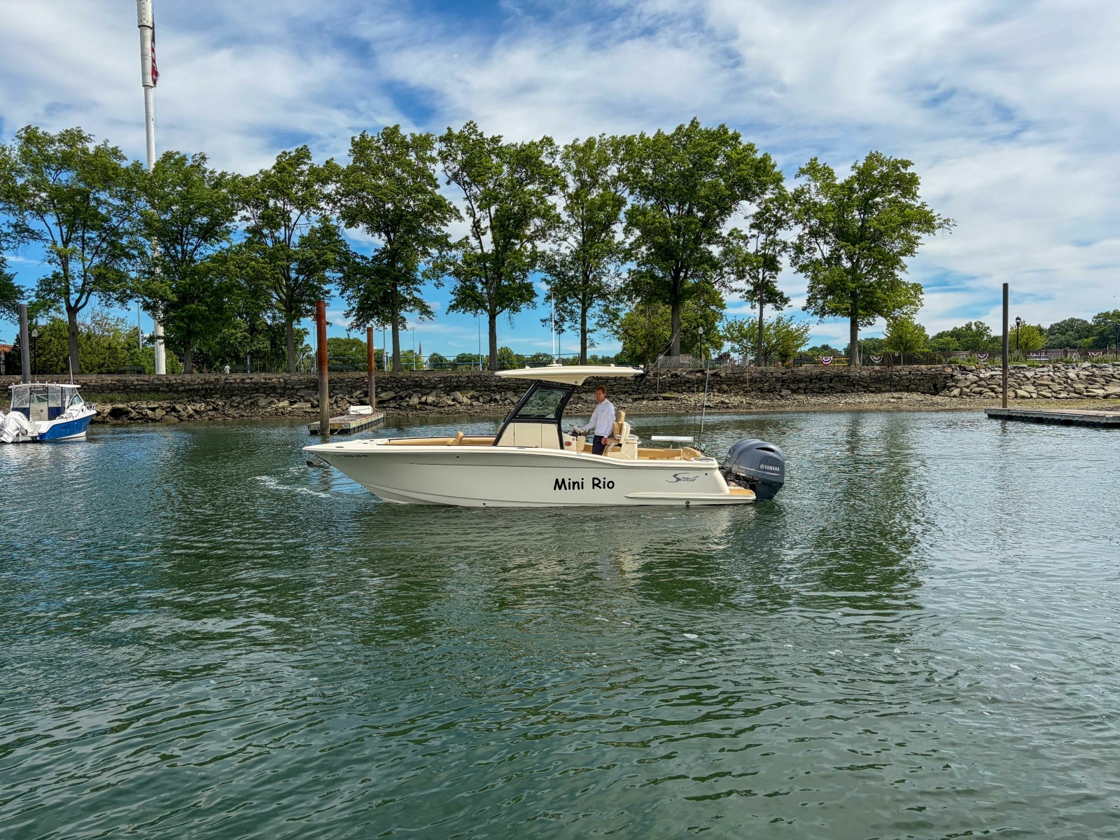Mini Rio 26ft Scout Yacht For Sale