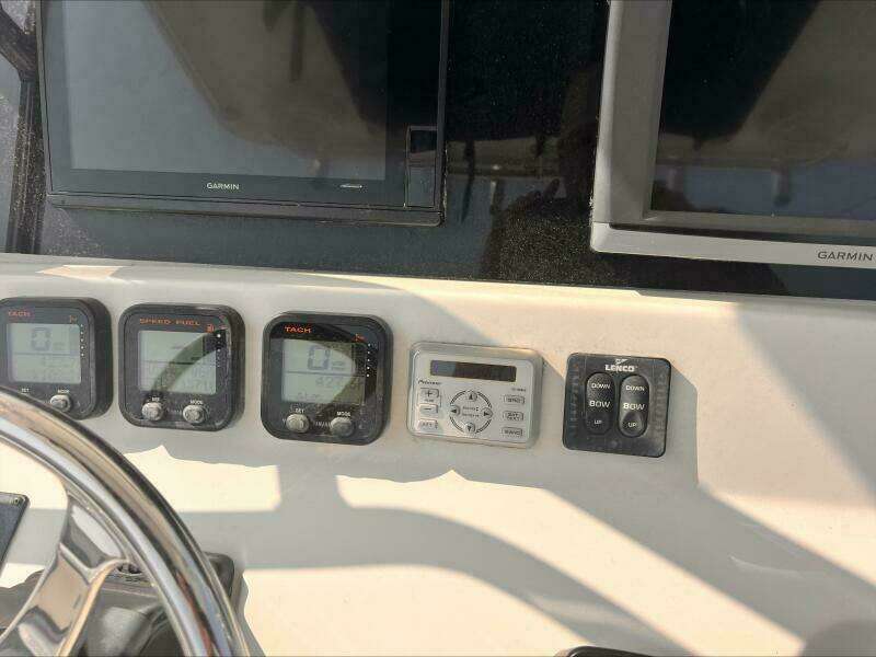 31ft Edgewater Yacht For Sale