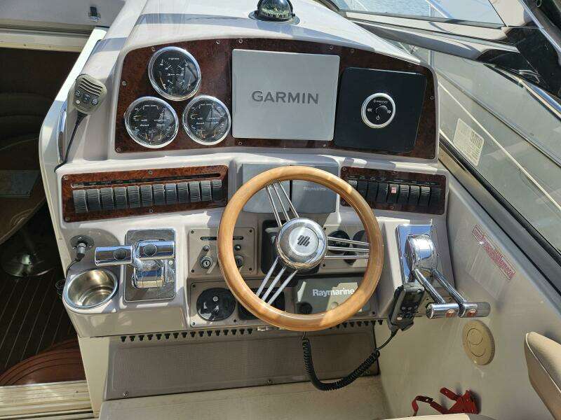 Off Site 41ft Regal Yacht For Sale