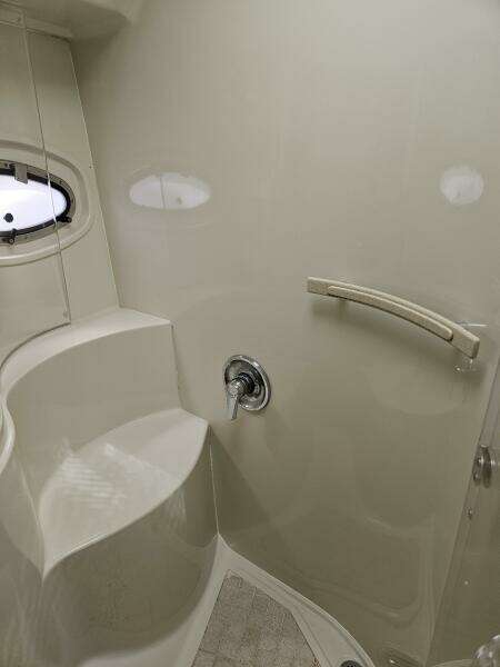 Off Site 41ft Regal Yacht For Sale