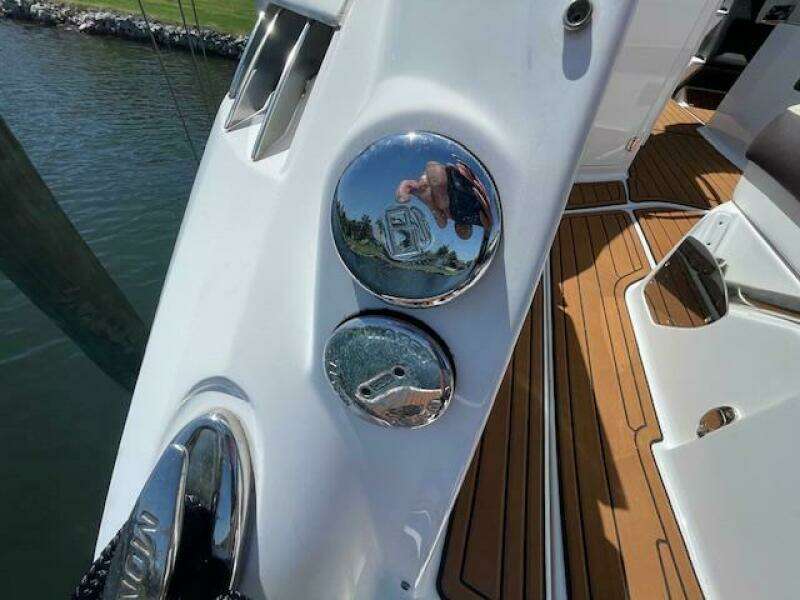 29ft Monterey Yacht For Sale