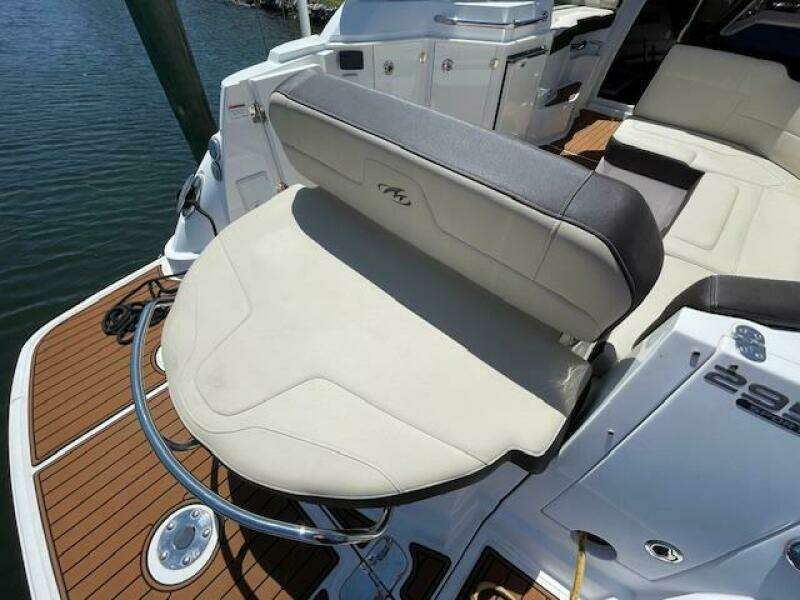 29ft Monterey Yacht For Sale