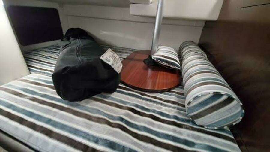 29ft Monterey Yacht For Sale