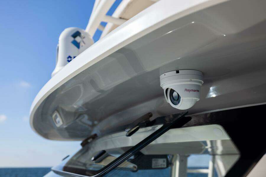 SMOKE SHOW 42ft Boston Whaler Yacht For Sale
