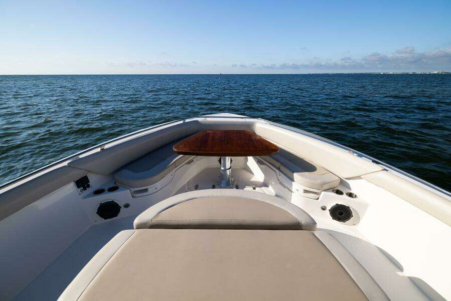 SMOKE SHOW 42ft Boston Whaler Yacht For Sale