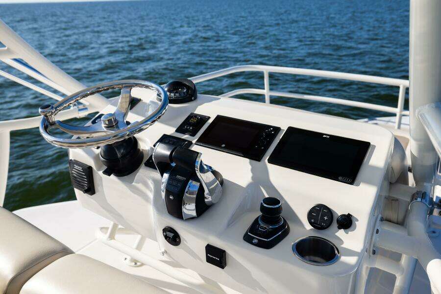 SMOKE SHOW 42ft Boston Whaler Yacht For Sale