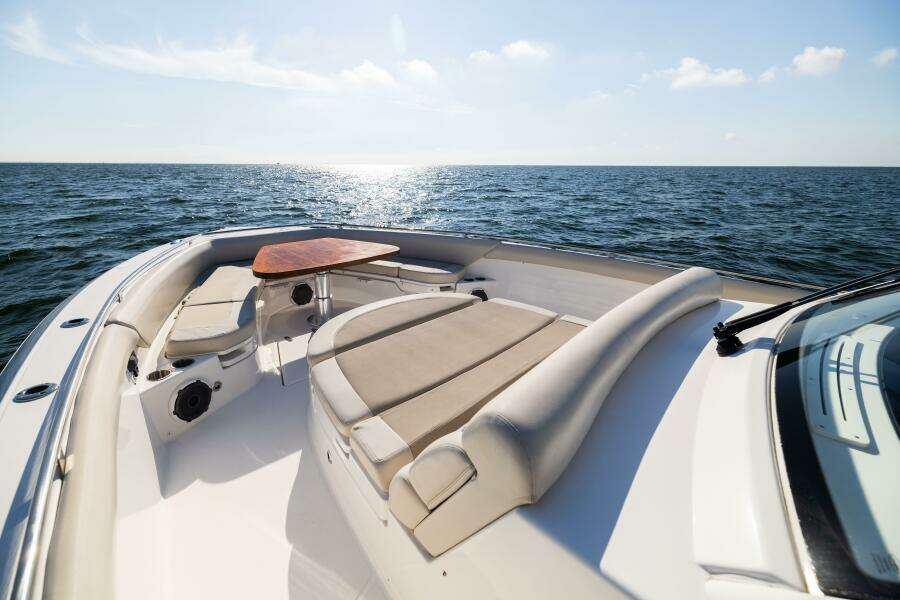 SMOKE SHOW 42ft Boston Whaler Yacht For Sale