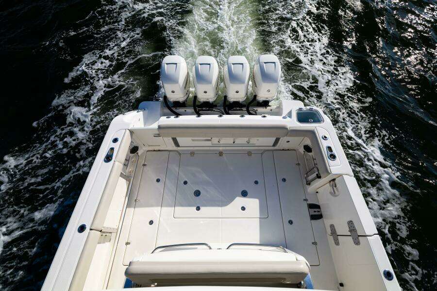 SMOKE SHOW 42ft Boston Whaler Yacht For Sale