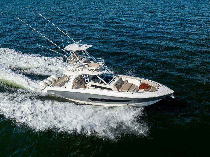 SMOKE SHOW 42ft Boston Whaler Yacht For Sale