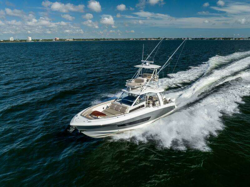 SMOKE SHOW 42ft Boston Whaler Yacht For Sale