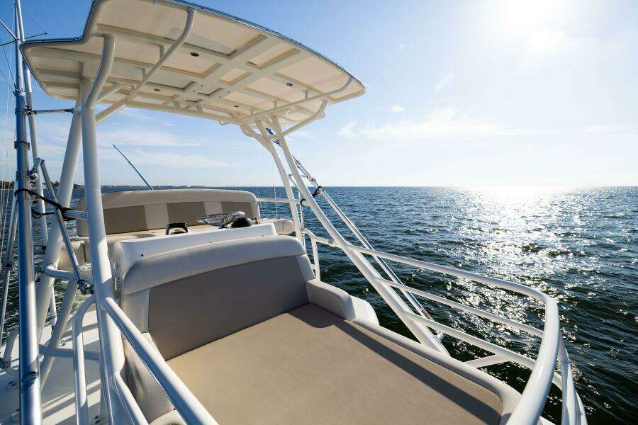 SMOKE SHOW 42ft Boston Whaler Yacht For Sale