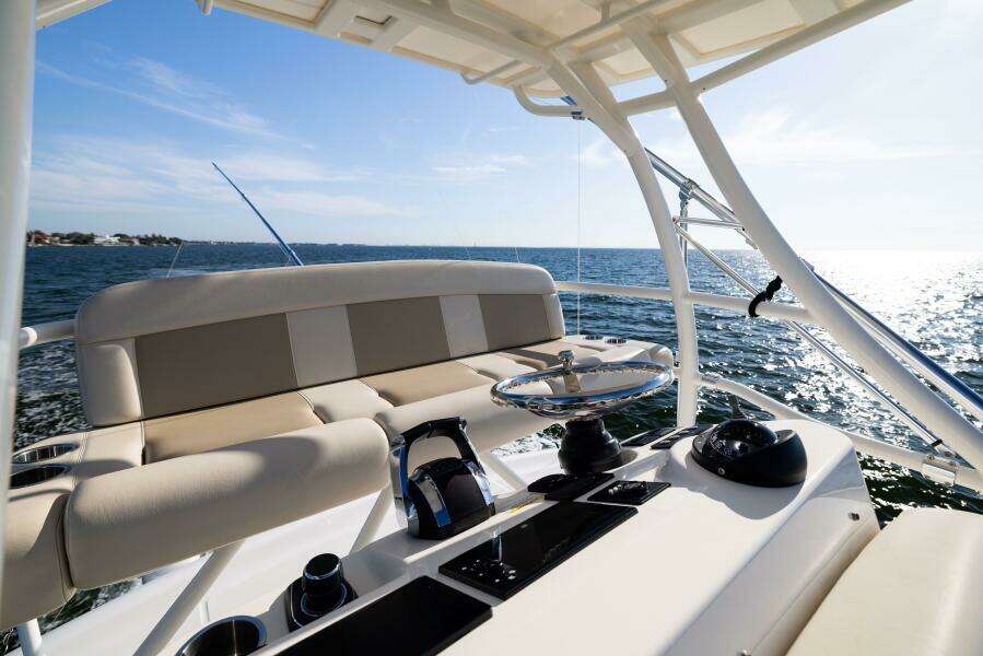 SMOKE SHOW 42ft Boston Whaler Yacht For Sale