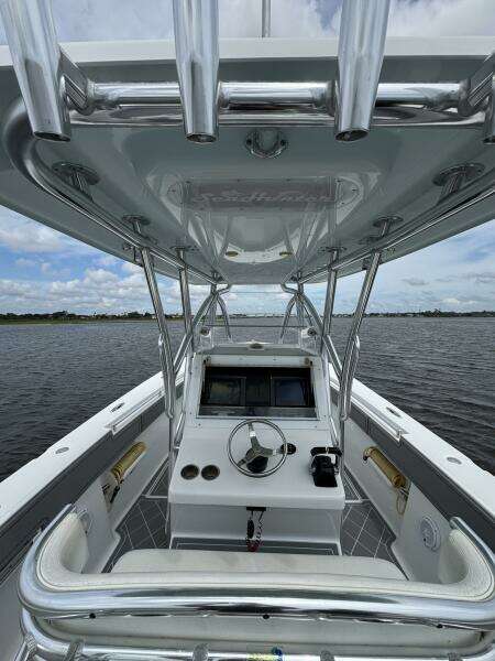 33ft SeaHunter Yacht For Sale