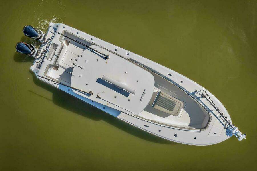 33ft Front Runner Yacht For Sale