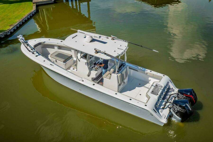 33ft Front Runner Yacht For Sale