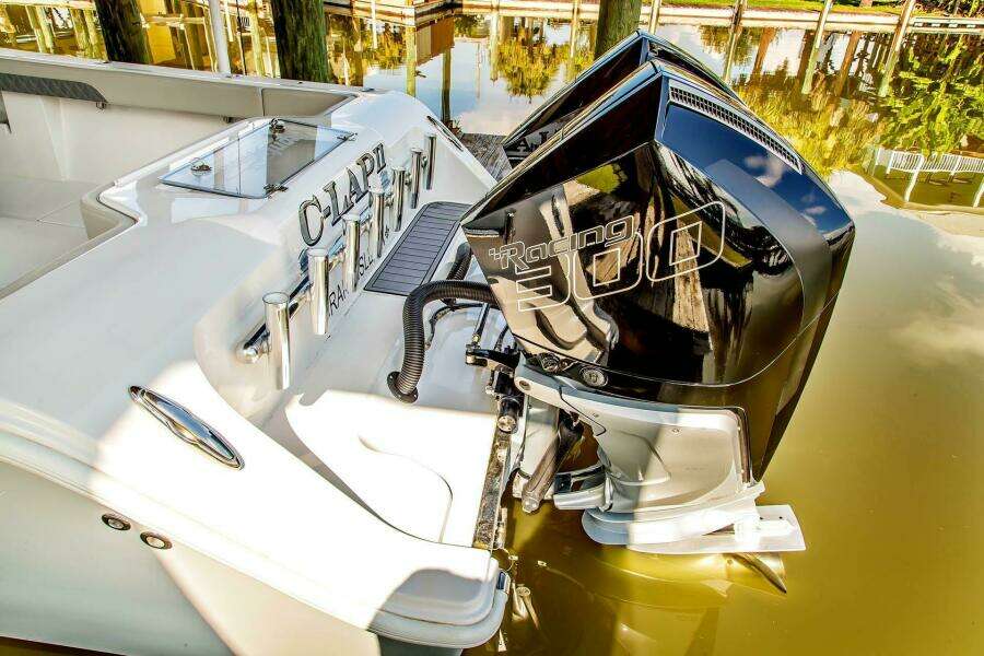 33ft Front Runner Yacht For Sale