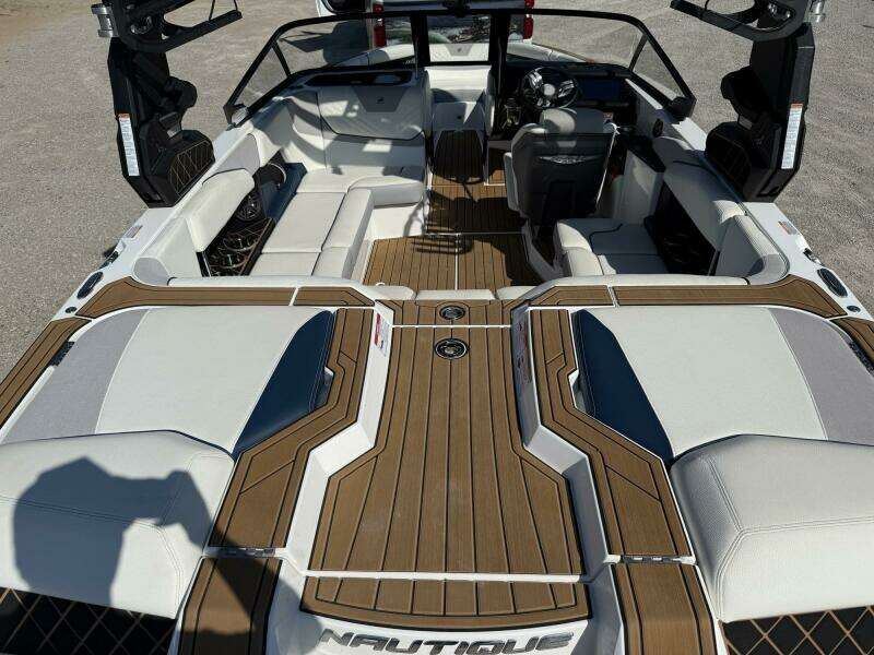 20ft Nautique Yacht For Sale