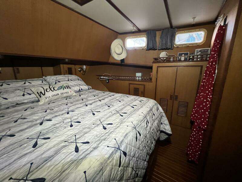 45ft Sea Ranger Yacht For Sale