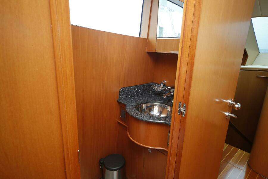 SOUTHERN LADY 73ft Horizon Yacht For Sale