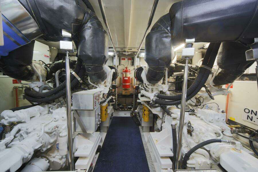 SOUTHERN LADY 73ft Horizon Yacht For Sale