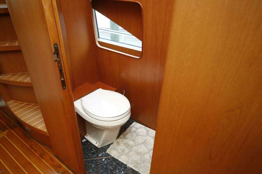 SOUTHERN LADY 73ft Horizon Yacht For Sale