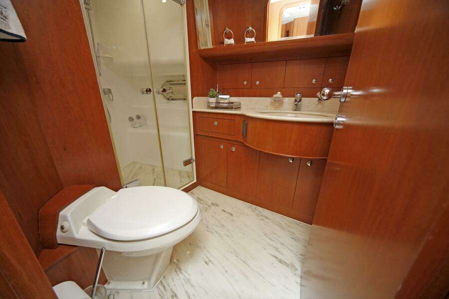 SOUTHERN LADY 73ft Horizon Yacht For Sale