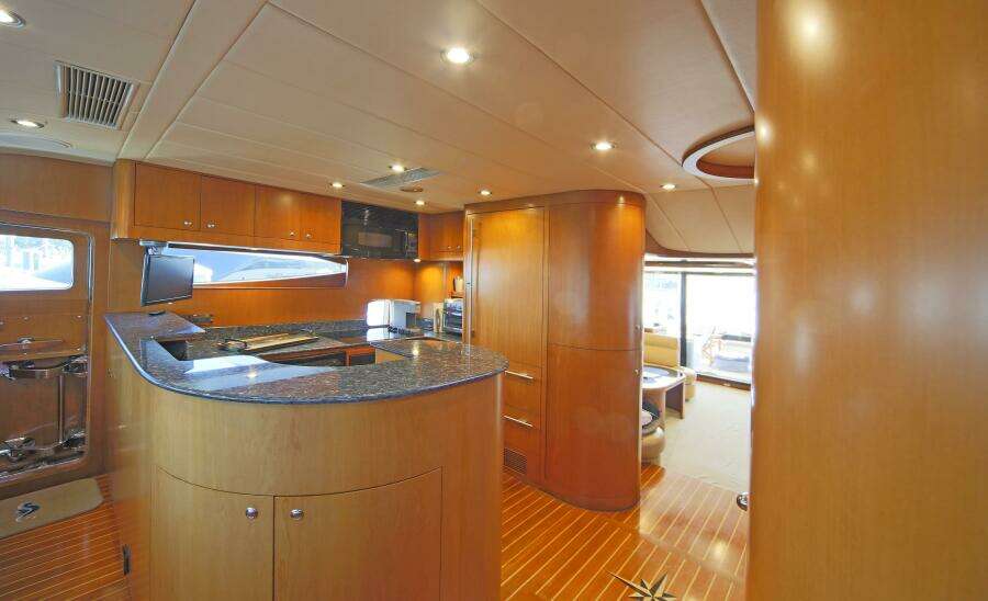 SOUTHERN LADY 73ft Horizon Yacht For Sale