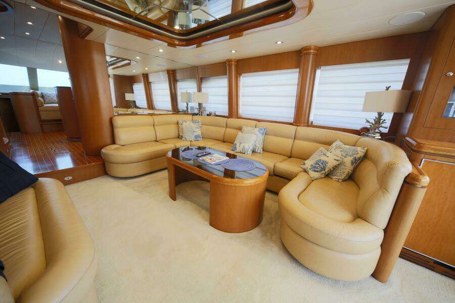 SOUTHERN LADY 73ft Horizon Yacht For Sale