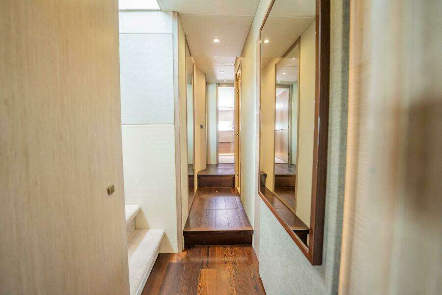 DO IT ANYWAY 76ft Sunseeker Yacht For Sale
