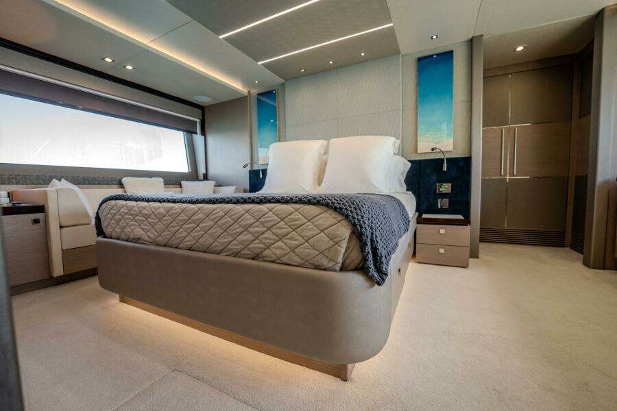 DO IT ANYWAY 76ft Sunseeker Yacht For Sale