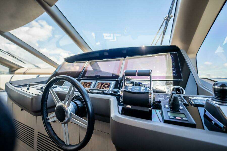 DO IT ANYWAY 76ft Sunseeker Yacht For Sale