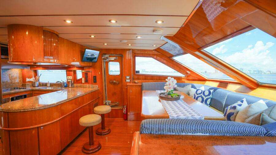 Electrified 82ft Motor Yacht Yacht For Sale