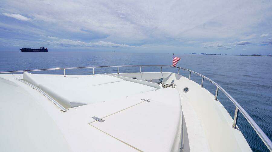 Electrified 82ft Motor Yacht Yacht For Sale