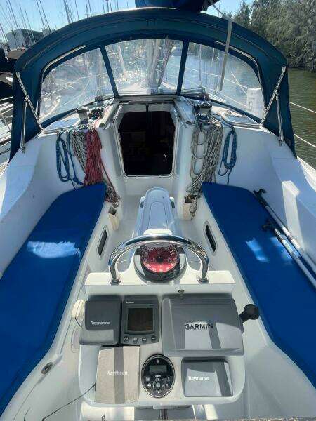 GRAND CRU 39ft Beneteau Yacht For Sale