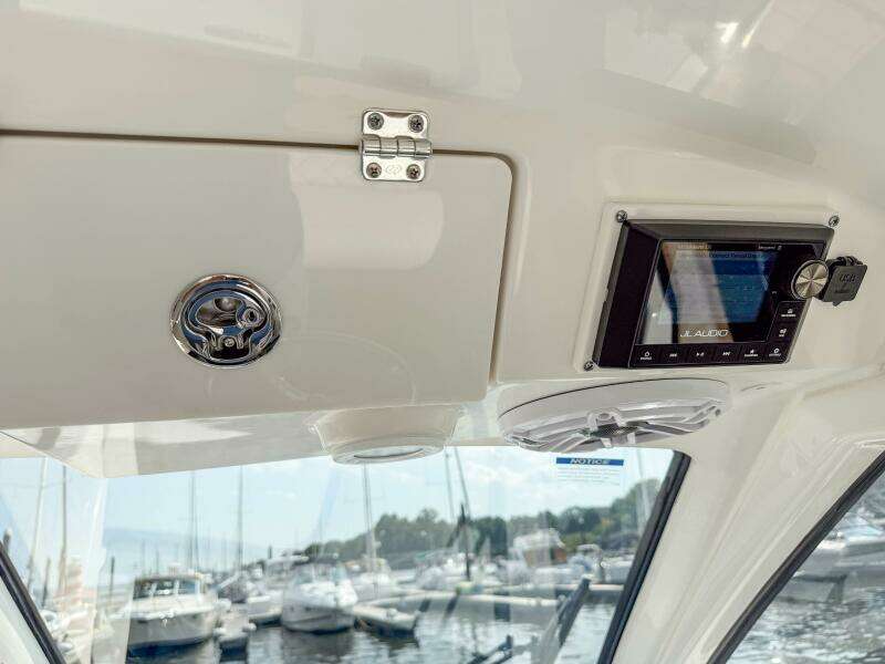 36ft Pursuit Yacht For Sale