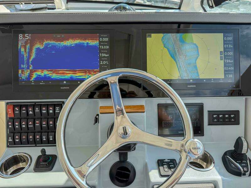 36ft Pursuit Yacht For Sale