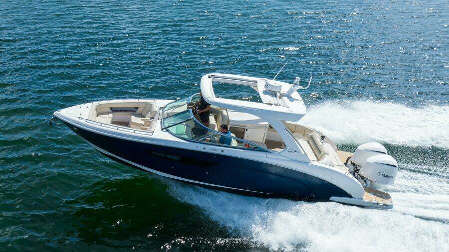 33ft Regal Yacht For Sale