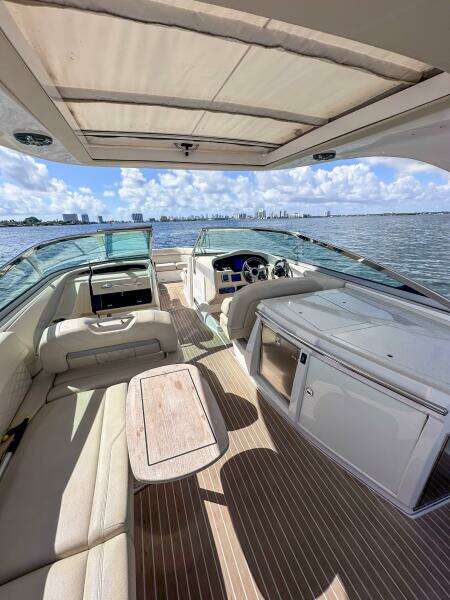 33ft Regal Yacht For Sale