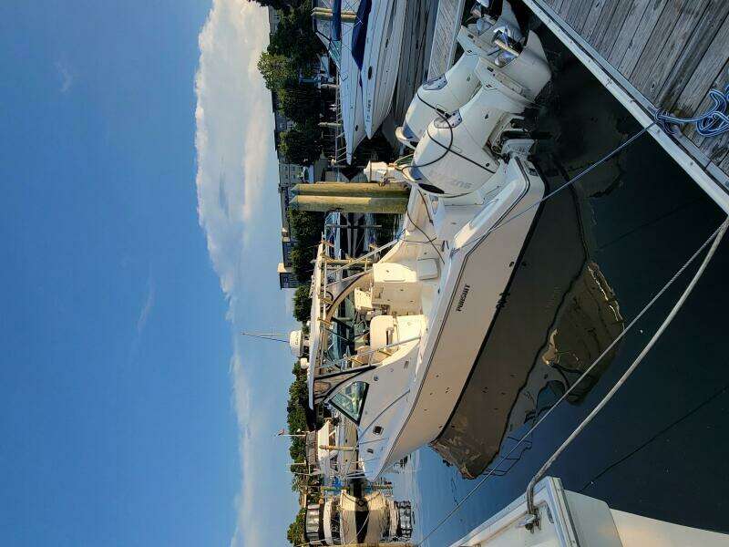 33ft Pursuit Yacht For Sale