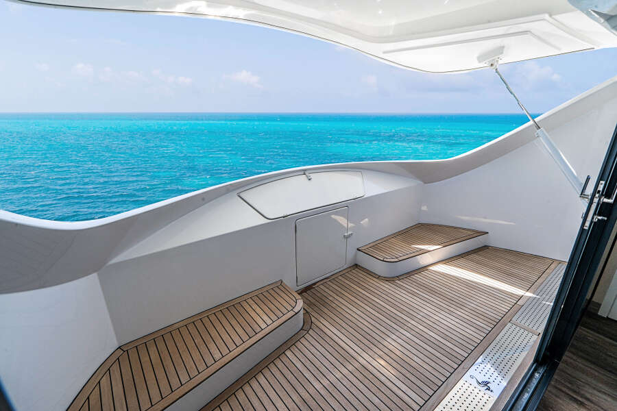 2017 Overblue 58 Powercat