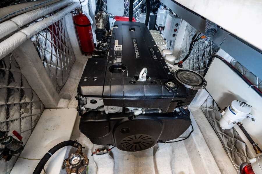 2017 Overblue 58 Powercat